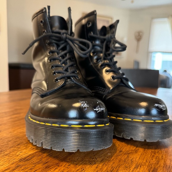 Doc Martens Leather Combat 8 - Picture 4 of 10